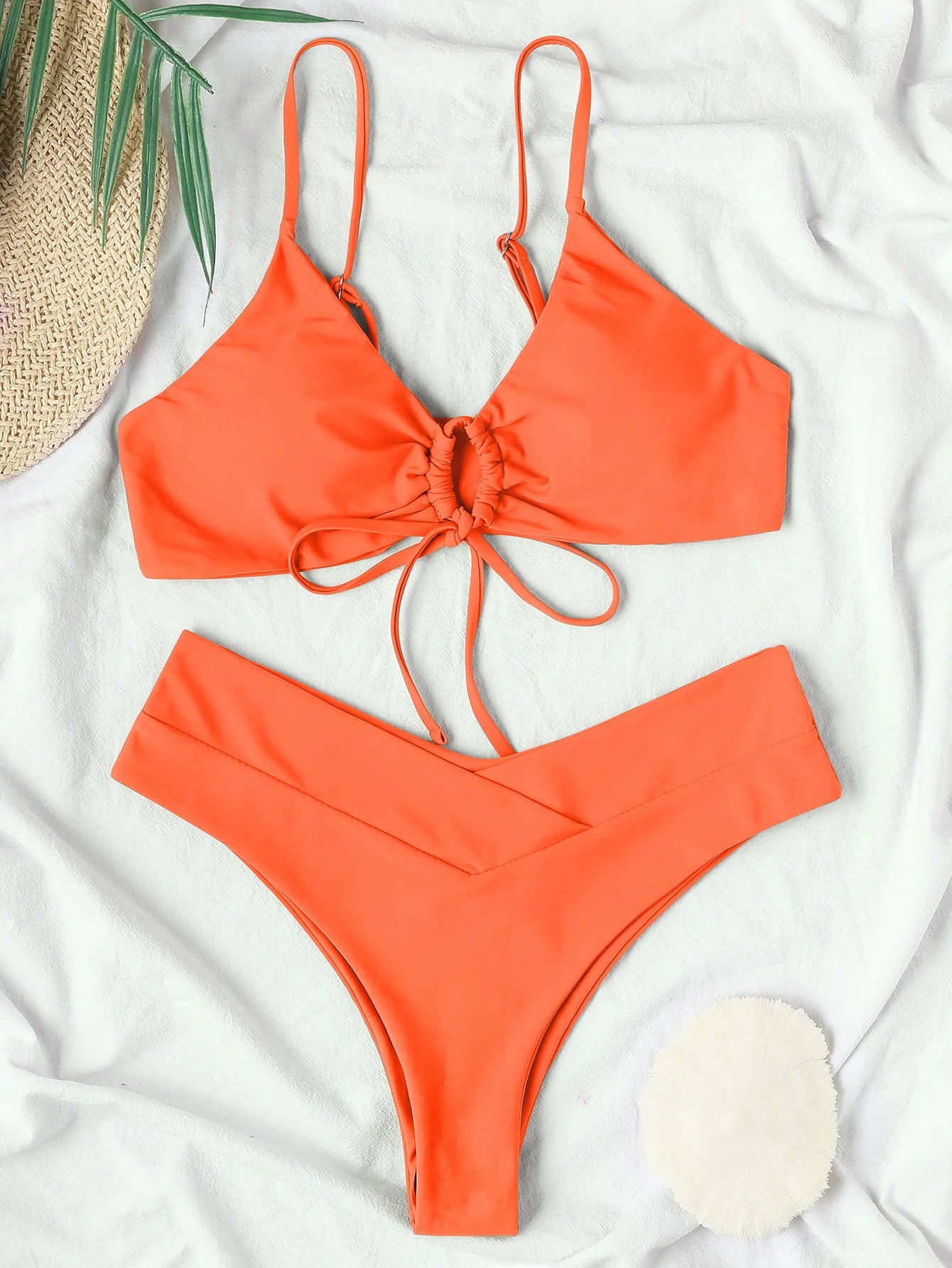 Nuevo conjunto de bikini de alta elasticidad para verano de 2025, dos piezas, color sólido, con cordones, traje de baño sexy para mujer, traje de baño de playa.