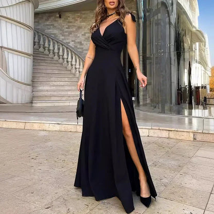 Elegante vestido de noche de mujer con drapeado y bajo amplio, estilo veraniego, escote en V, abertura alta, vestido largo de fiesta sin mangas, colección 2025.