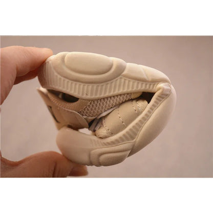 Sandalias descalzas de verano para niños, zapatos de playa de suela suave, protección antipatadas, sandalias funcionales para niños pequeños