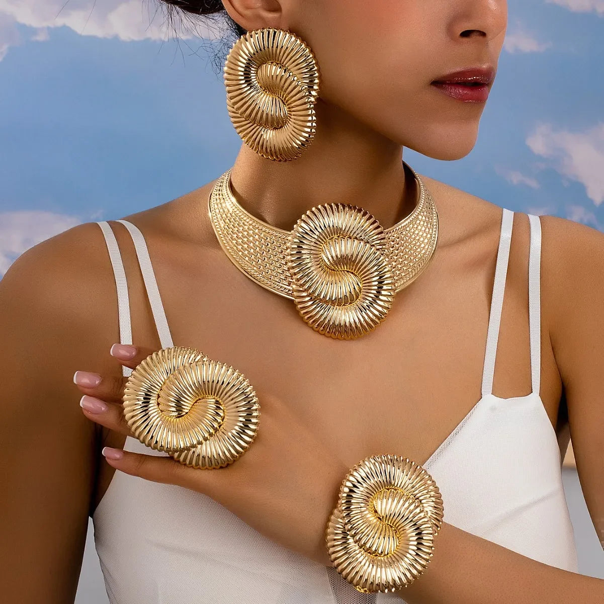 Conjunto de collar, pendientes, pulsera y anillo con símbolo geométrico de caracol marino, accesorios de joyería de China continental.