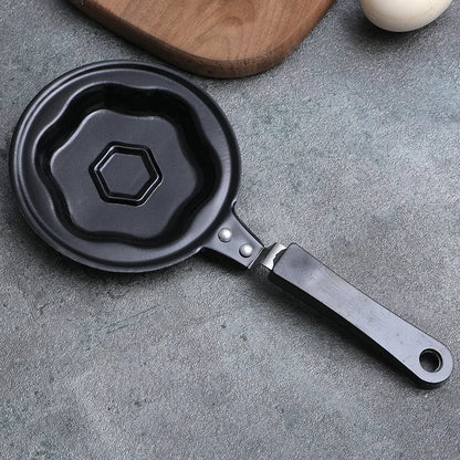 Mini sartén para tortillas, divertida sartén para desayuno con dibujos animados, sartén para panqueques, ollas antiadherentes, utensilios de cocina para el desayuno