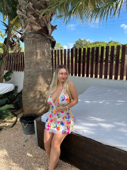 Vestido corto halter con lentejuelas y brillo para mujer, sin espalda, sin mangas, para fiestas de noche, vacaciones, cintura alta, sexy, nueva moda 2025.