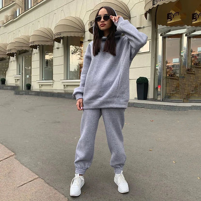 Conjuntos de dos piezas de forro polar para mujer, elegantes, de color sólido, con capucha extragrande y pantalones largos, chándal deportivo para otoño e invierno 2023.