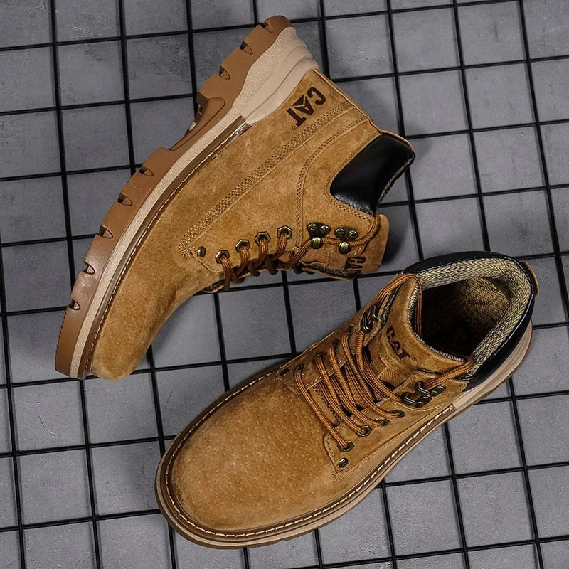 Botas de nieve para hombre, ideales para el invierno. Botas clásicas de caña alta para senderismo, con suela gruesa antideslizante y gran practicidad.