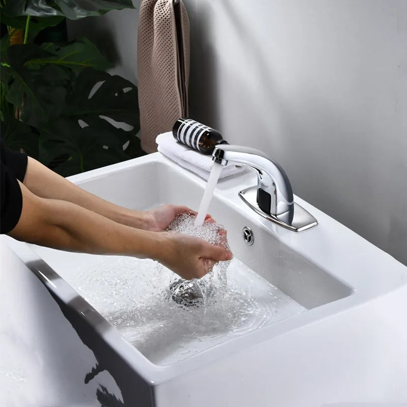 Grifo automático con sensor para inodoro y lavabo de baño de alta calidad, con ahorro de agua y montaje en cubierta.