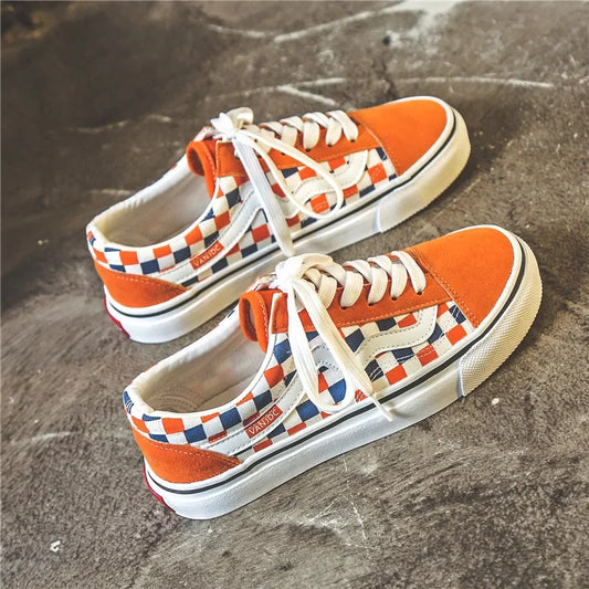 Zapatos de lona a cuadros blancos y negros originales, nuevos de otoño 2024, para mujer, estilo coreano, versátiles, de suela plana.