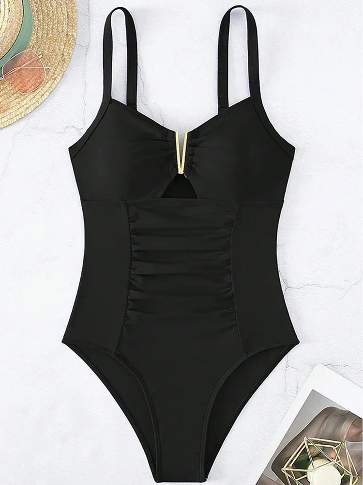 Trajes de baño plisados ​​con cuello en V 2025 para mujer, traje de baño de una pieza para mujer, traje de baño de corte alto, traje de baño ajustado para playa.
