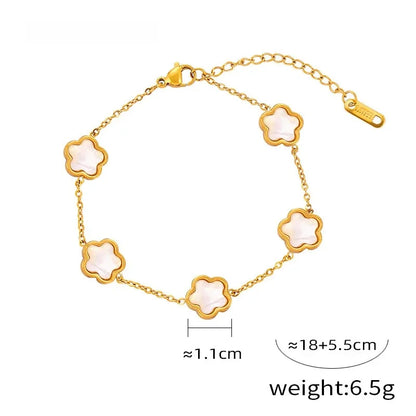 Conjunto de joyería con accesorios rústicos de flores de acero de titanio y concha blanca, pendientes de acrílico y collar sencillo.