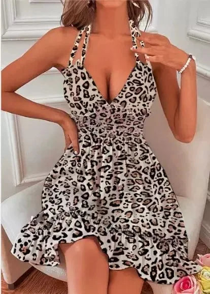 Vestido sexy de tirantes con escote en V profundo para mujer, espalda abierta y pliegues paralelos, popular entre Europa y América.
