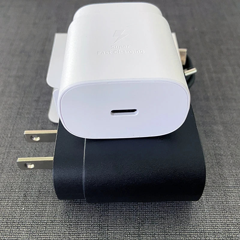 Adaptador de pared superrápido EP-TA800 de Samsung con carga rápida y cable USB-C de 100 cm para Galaxy Note 10, 20, S22, S21 Ultra, S10+, A55 y A15 Plus.