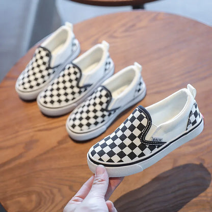 Zapatos para niños con estribo de un solo pie, zapatos de lona para niños, zapatos de verano para niños, zapatos con placa a cuadros, zapatos de tela para niñas pequeñas.