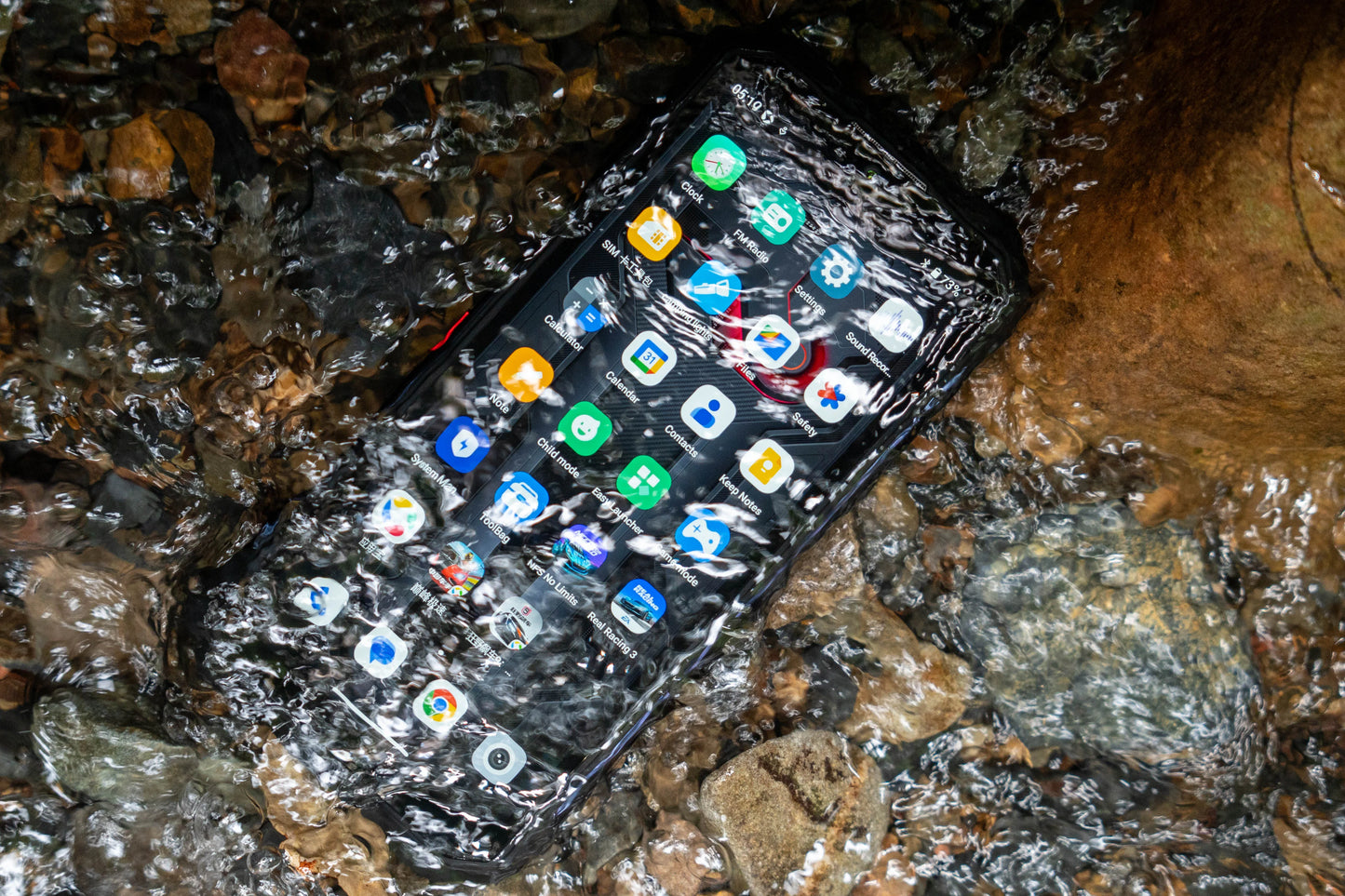 Teléfono móvil resistente HOTWAV Hyper 7 Pro 5G con cámara de 200 MP, Android 14, pantalla FHD+ de 6,6" a 120 Hz, 36 GB (16+20) de almacenamiento interno, 256 GB de almacenamiento externo, batería de 10800 mAh y carga rápida de 33 W.