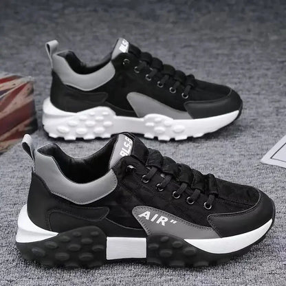 Zapatillas de correr cómodas para hombre, transpirables, de corte bajo, de moda, con suela gruesa, estilo coreano, primavera 2025