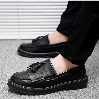 Zapatos de vestir negros para hombre, con plataforma y cuña, sin cordones, informales, de cuero, estilo británico, para negocios, formales, para boda y fiesta, 2025