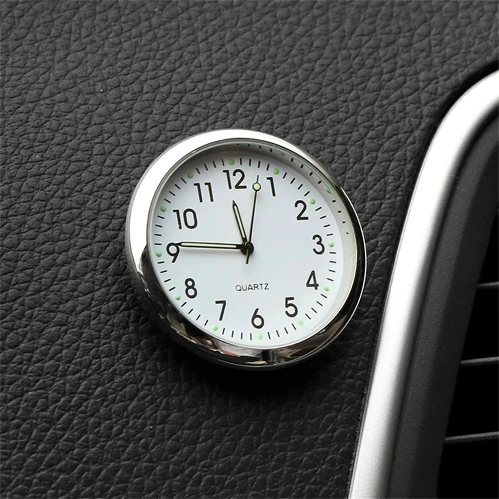 Reloj de coche luminoso, miniautomóviles, reloj digital adhesivo interno, relojes mecánicos de cuarzo, adorno para coche, accesorios para coche, regalos.