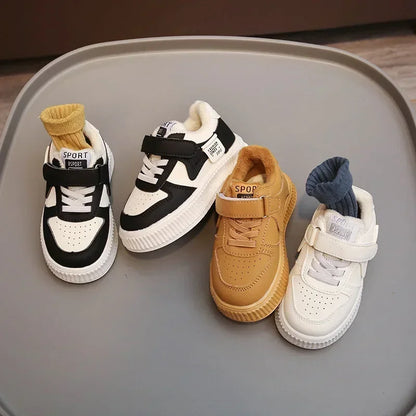 Zapatillas deportivas para niños, otoño e invierno, cómodas, gruesas, cálidas, con forro de terciopelo, informales, antideslizantes