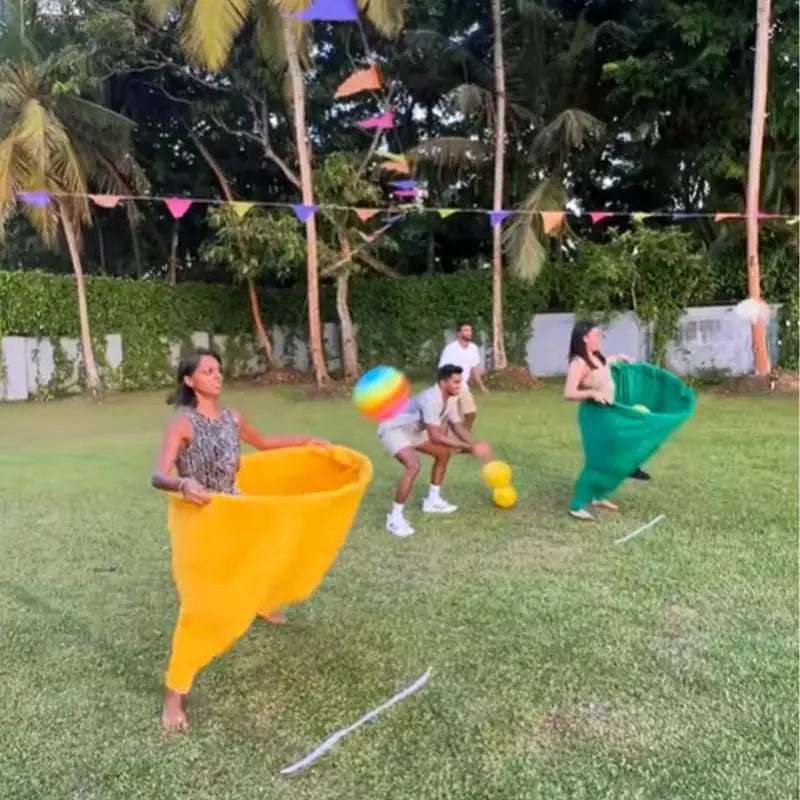 Conos marcadores para juegos de patio "Granny Pants", juegos de patio, juego de reunión familiar, juego gigante para exteriores, kit de juegos recreativos de lanzamiento