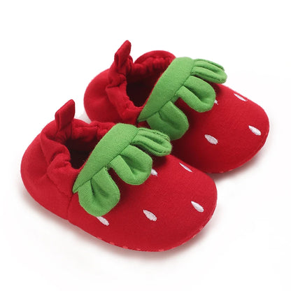 Zapatos de bebé recién nacido de primavera y otoño, nuevos y bonitos con dibujos animados, calcetines antideslizantes para bebés de 0 a 1 año.