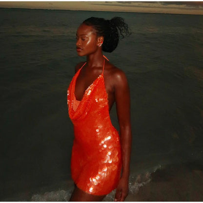 Vestido corto halter con lentejuelas y brillo para mujer, sin espalda, sin mangas, para fiestas de noche, vacaciones, cintura alta, sexy, nueva moda 2025.