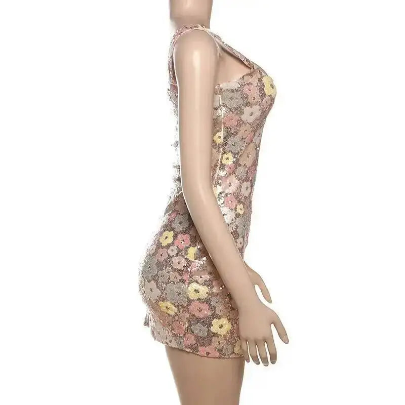Vestido de fiesta sexy para mujer, estilo discoteca, con lentejuelas florales, tipo pueblo, tirantes finos, mini, primavera/verano 2025, vestido ajustado y entallado.