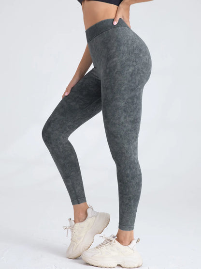 Leggings de nailon para gimnasio, yoga, espalda en V, efecto push-up en glúteos, ciclismo, fitness, ropa deportiva para entrenamiento.