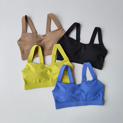 Conjunto de yoga Naked Feel para mujer, sujetador deportivo de alto impacto con almohadillas integradas y leggings que realzan los glúteos, ideal para entrenar en el gimnasio.