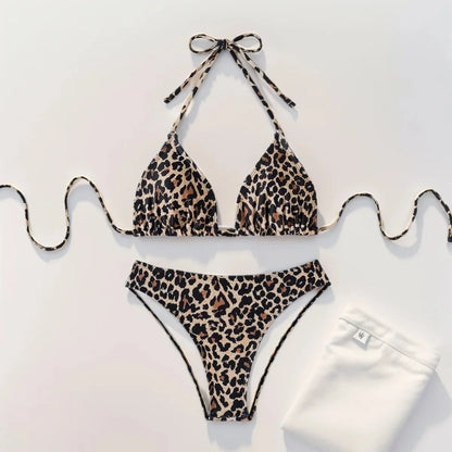 Conjunto de bikini de leopardo para mujer, traje de baño de dos piezas sexy, estilo europeo y americano, de venta rápida, 2024