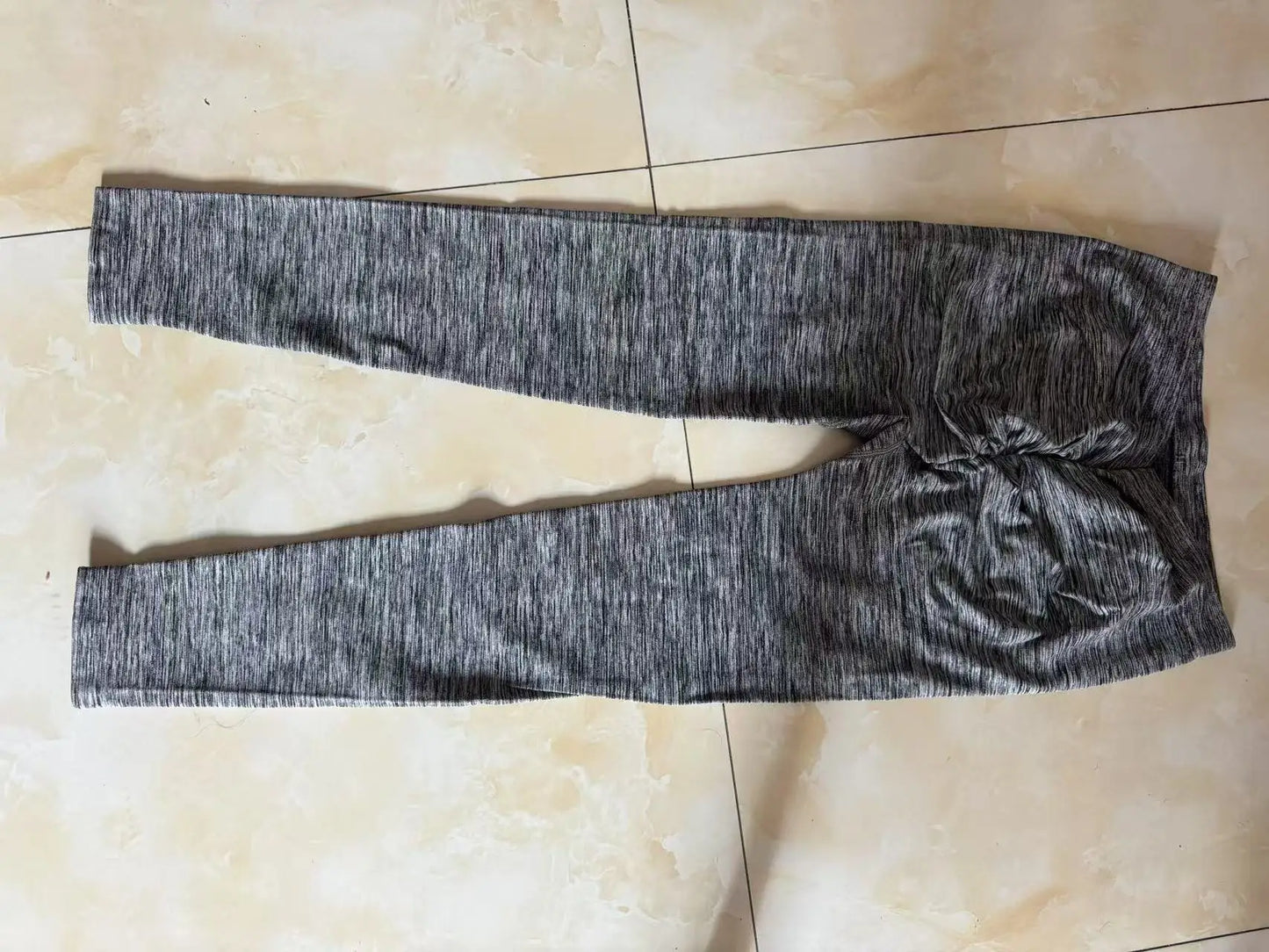 Leggings de nailon para gimnasio, yoga, espalda en V, efecto push-up en glúteos, ciclismo, fitness, ropa deportiva para entrenamiento.