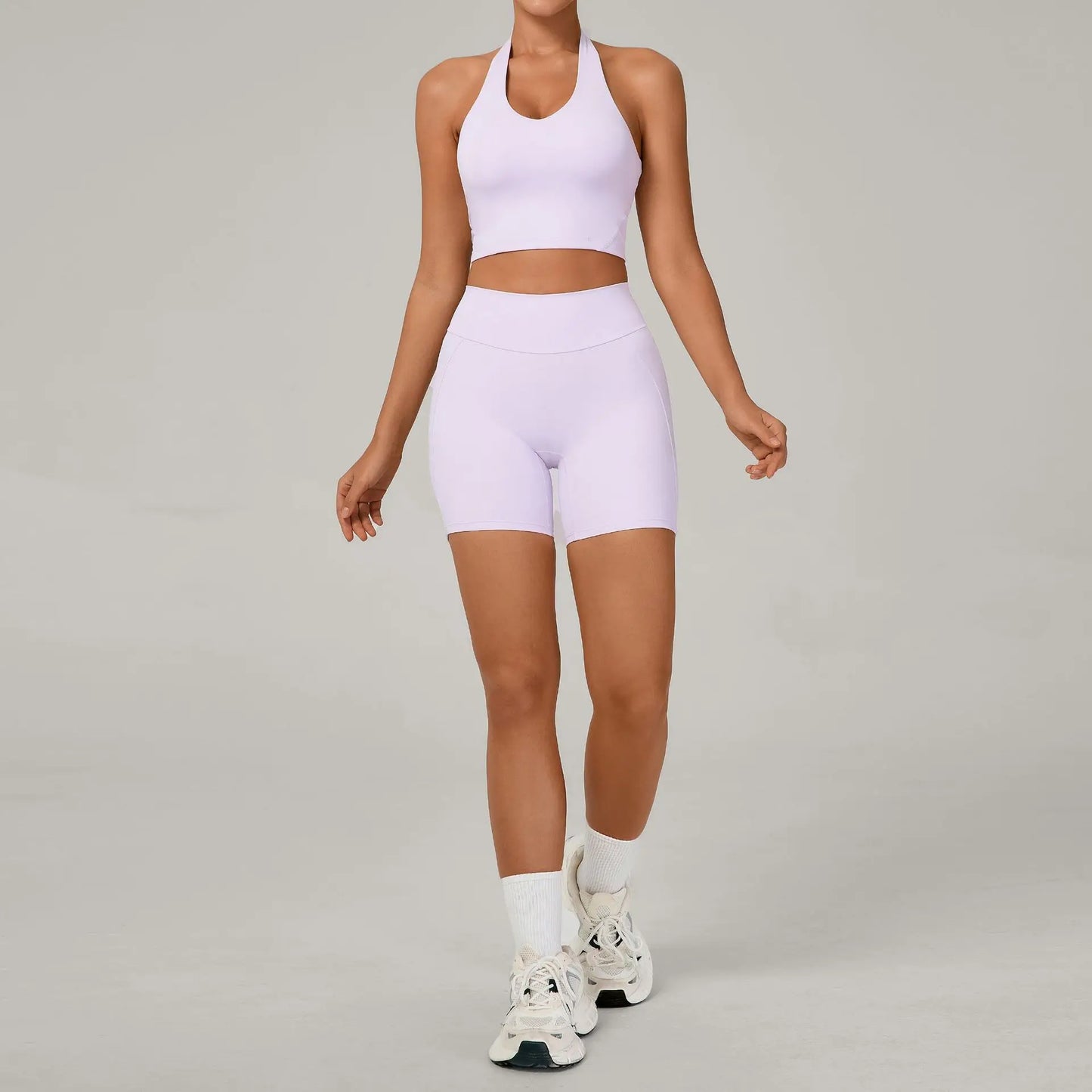 Ctenkevet - Conjunto de 2 piezas de sujetador halter sin espalda para mujer, ropa deportiva de secado rápido para gimnasio, conjunto deportivo femenino de dos piezas con pantalones cortos