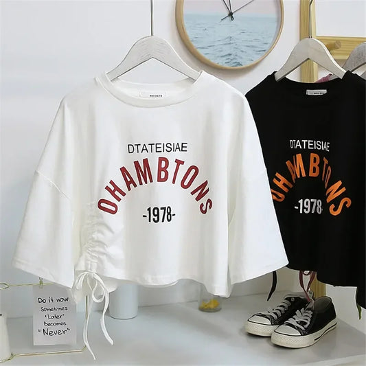 Camiseta corta con cordón y estampado de moda para mujer, diseño informal de manga corta, color negro, verde, rosa, blanco y naranja.