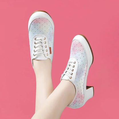 Zapatos de plataforma de piel suave con cordones transpirables de 3,5 cm y 5,5 cm para mujer, primavera 2025, tacones de bloque medianos para bailar, mamás y caminar.