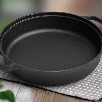 Sartén duradera de hierro fundido sin revestimiento de 22 cm para uso doméstico y exterior con fondo grueso y distribución uniforme del calor.