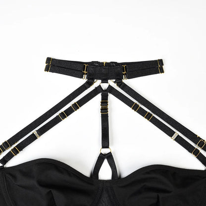 Conjunto de lencería sexy para mujer, con panel de encaje, escote en V profundo, glúteos abiertos, tirantes con forma de corazón de melocotón, cadena cruzada, liguero, ropa interior de tres piezas