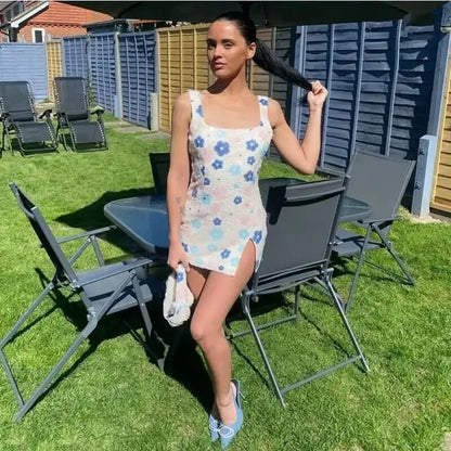 Vestido de fiesta sexy para mujer, estilo discoteca, con lentejuelas florales, tipo pueblo, tirantes finos, mini, primavera/verano 2025, vestido ajustado y entallado.