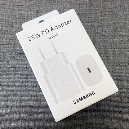 Adaptador de pared superrápido EP-TA800 de Samsung con carga rápida y cable USB-C de 100 cm para Galaxy Note 10, 20, S22, S21 Ultra, S10+, A55 y A15 Plus.