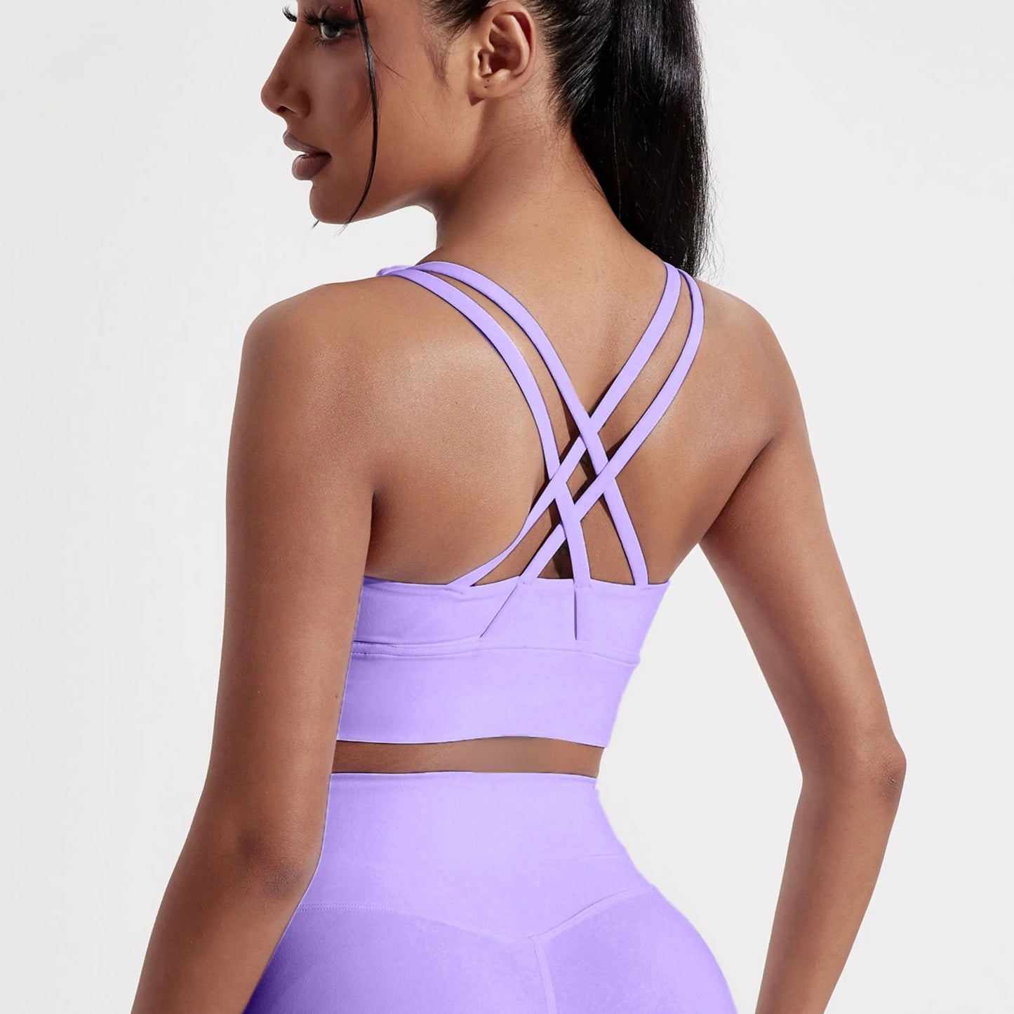 Sujetador deportivo de color sólido con espalda cruzada para mujer, de alta resistencia, ajustado, para entrenamiento integral, ropa interior de yoga y gimnasio con almohadilla para el pecho