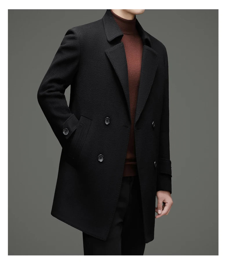 Abrigo de lana de doble faz para hombre, suave y cálido, ideal como prenda esencial. Incluye chaleco de plumas y forro. Color negro café. Estilo clásico.