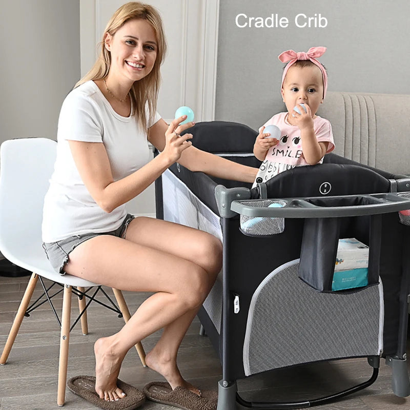 Cuna portátil multifuncional para bebé, cuna plegable con cambiador, mecedora, juego de cama para niños, muebles de dormitorio para niños de 0 a 6 años.