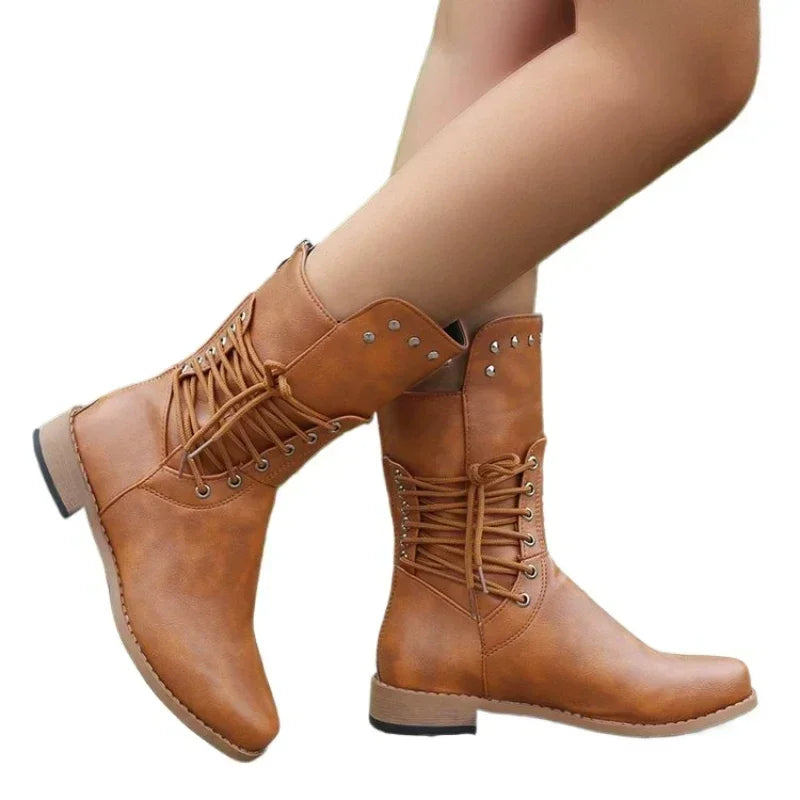 Botas de media caña con remaches para mujer, botines de caballero a la moda, estilo británico, para otoño e invierno, con cordones cruzados, de PU