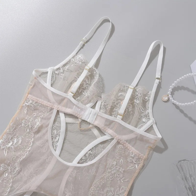 Tornova - Conjunto de ropa interior de encaje sexy para mujer, sujetador con bordado de flores, lencería sexy de malla transparente y decorativa con diseño de amor, nuevo