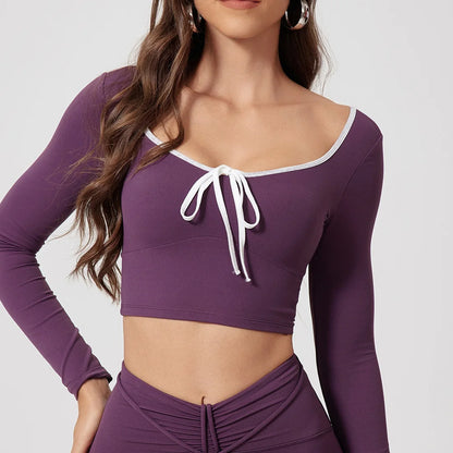 Conjunto de yoga para mujer: camiseta de manga larga, ropa deportiva, top corto, leggings de cintura alta y conjunto deportivo.