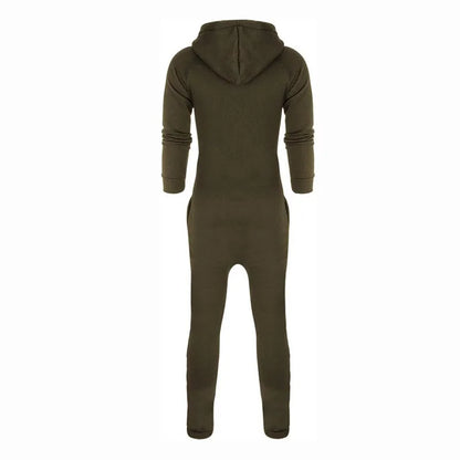 Monos deportivos de hombre con capucha, forro polar, bolsillos, manga larga y cremallera en color de contraste.