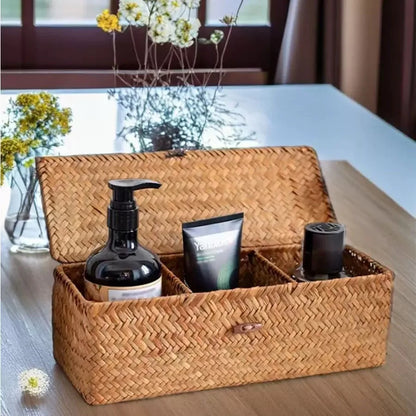 Caja de almacenamiento con división de rejilla de ratán y cesta tejida con tapa para organizar el hogar y decorar.
