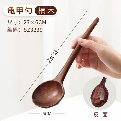 Cuchara de sopa grande de madera creativa con mango largo y forma de tortuga, ideal para comer en restaurantes domésticos.