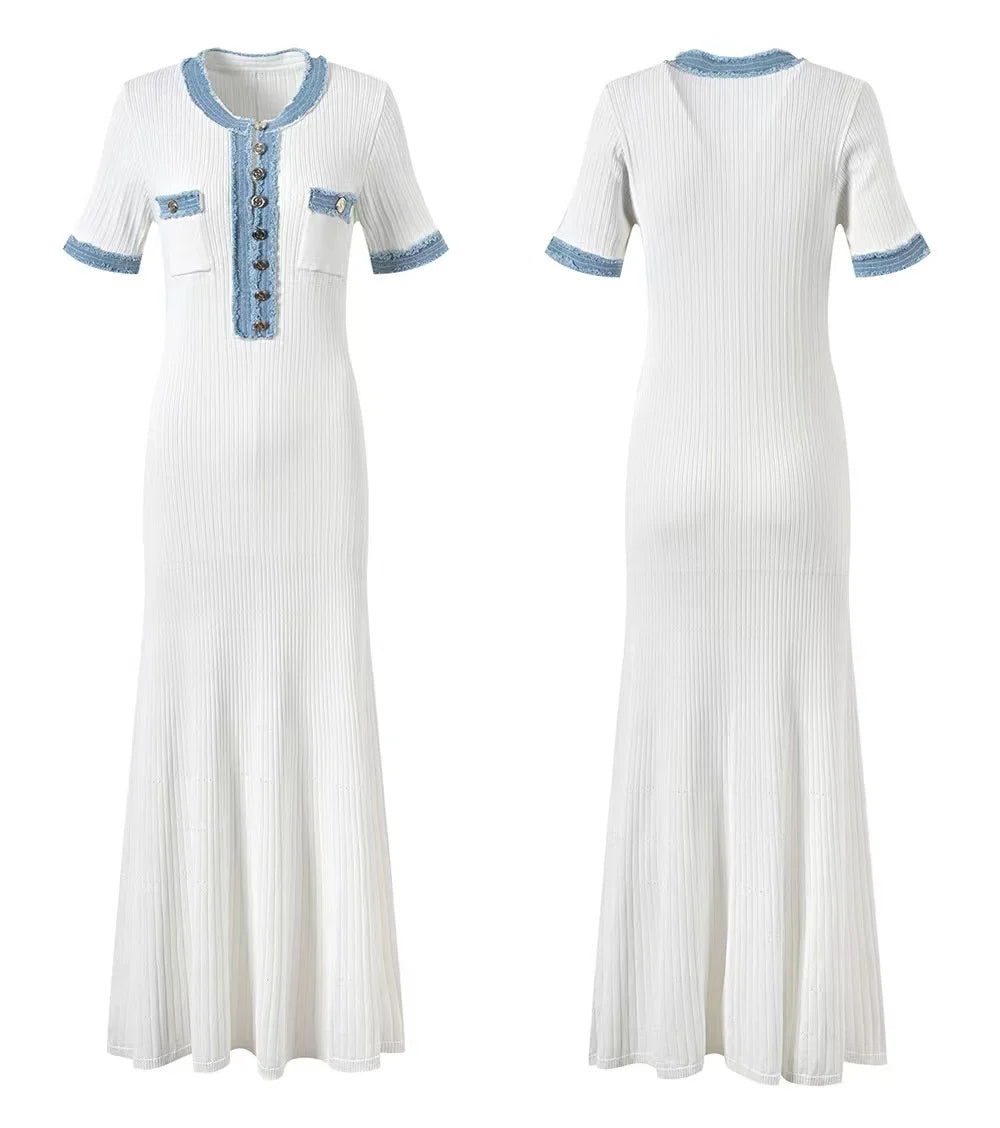 Elegante vestido largo de punto para mujer, con contraste, cuello redondo, manga corta, botones metálicos, corte ajustado, ideal para oficina y viajes.