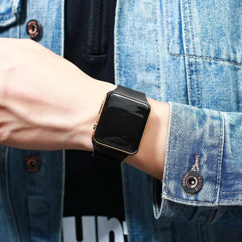 Reloj digital sencillo para hombre y mujer, reloj electrónico deportivo de moda con LED, pulsera de silicona negra, reloj informal para hombre, reloj para hombre