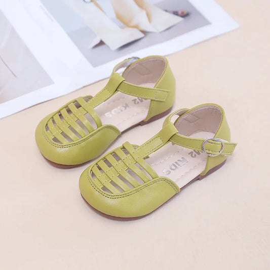 Nuevo calzado de verano para niños, zapatos planos de playa, sandalias de playa para niños pequeños con puntera reforzada, zapatos de princesa para niñas.