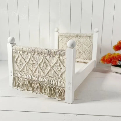 Cama de madera tejida blanca desmontada, estilo bohemio rústico europeo, accesorio de fotografía, decoración del hogar, sesiones de fotos