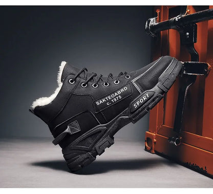 Nuevos zapatos de invierno de caña alta para hombre, botas de nieve para exteriores para hombre, zapatos de algodón con forro polar de moda, zapatos casuales cómodos de marca de tendencia.