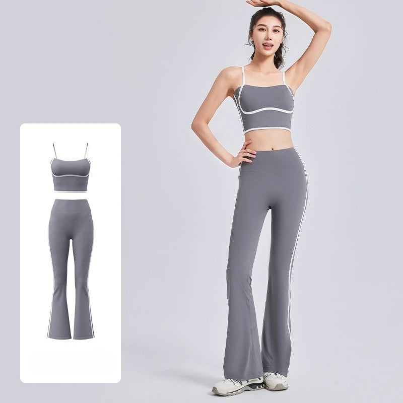 Nuevo traje deportivo para mujer, con efecto push-up, chaleco con tirantes ajustables, cintura alta, micropantalón y traje de yoga de alta elasticidad.